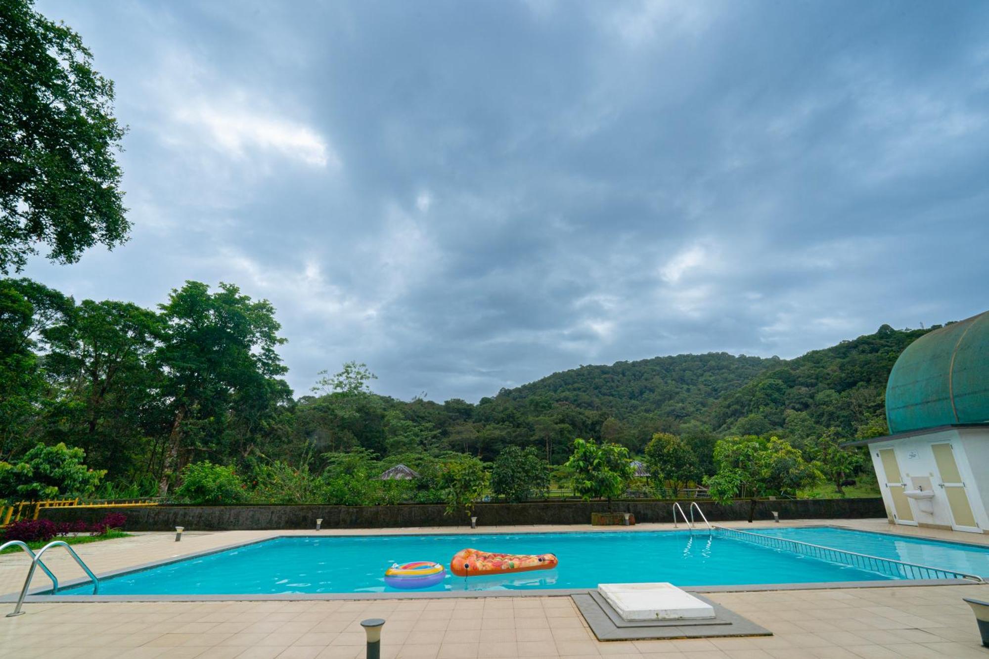 The Sanihara Hotel & Resort Vythiri Bagian luar foto