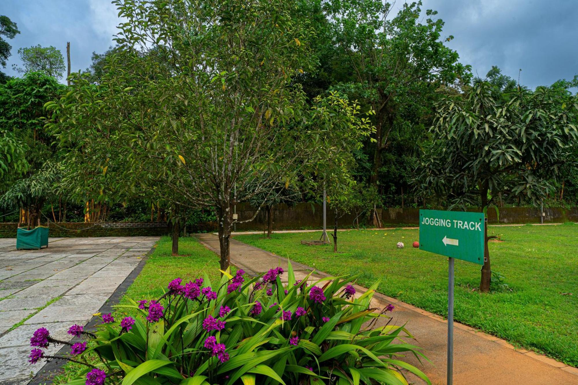 The Sanihara Hotel & Resort Vythiri Bagian luar foto